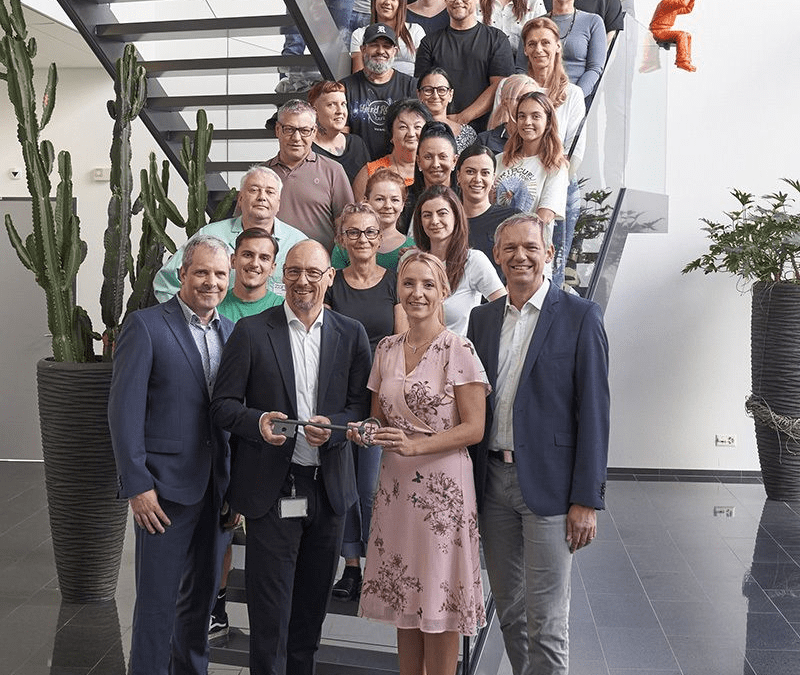 Family-owned Henke-Sass, Wolf acquires Zünd Group